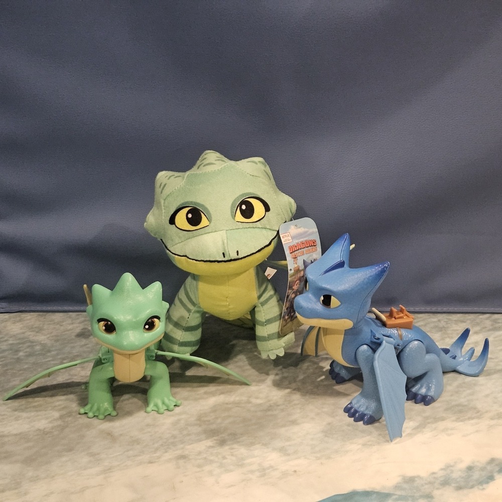 DreamWorks Dragons Rescue Riders Plush Figure Dragon Lot Untested